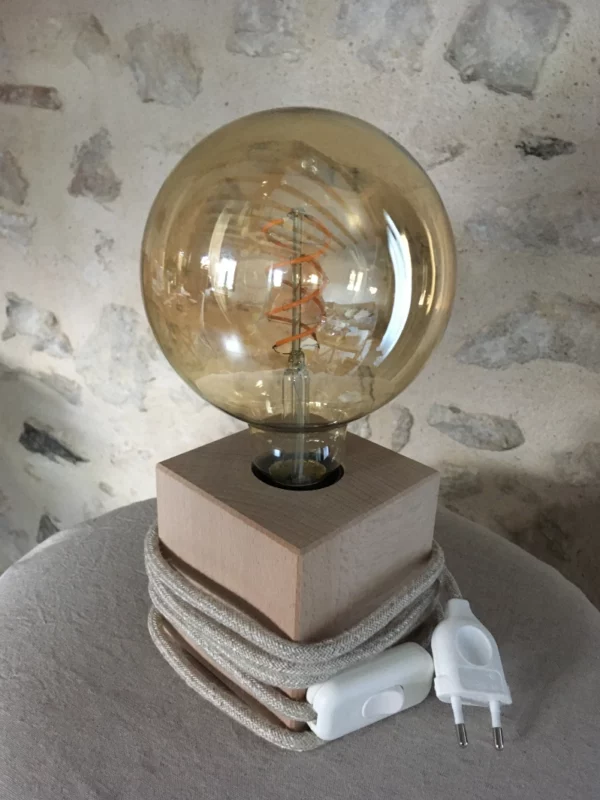 lampe cube bois prise interrupteur blanc ampoule vintage gold